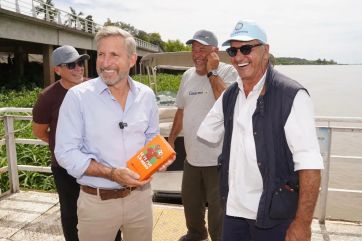 Scioli lanzó su propia yerba: “Se te fue la mano” es el slogan