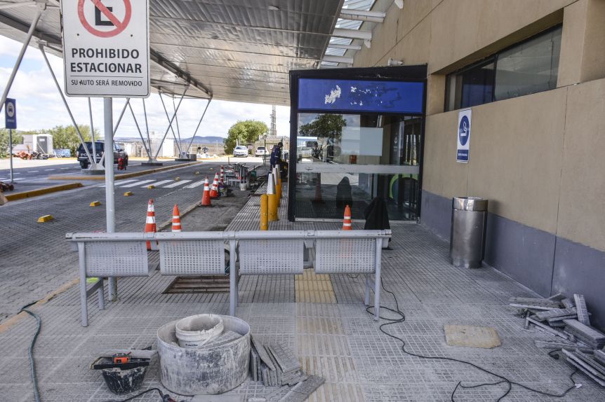 Río Gallegos reabre su aeropuerto con una pista renovada y tecnología inédita en el país