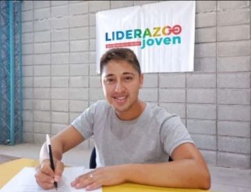 El gobernador de Tucumán fue denunciado en una localidad neuquina