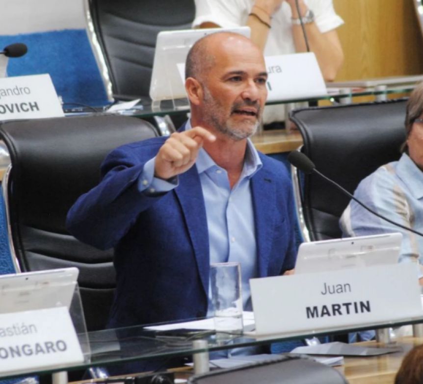Juan Martín cuestionó al kirchnerismo y defendió el acuerdo por el proyecto LNG