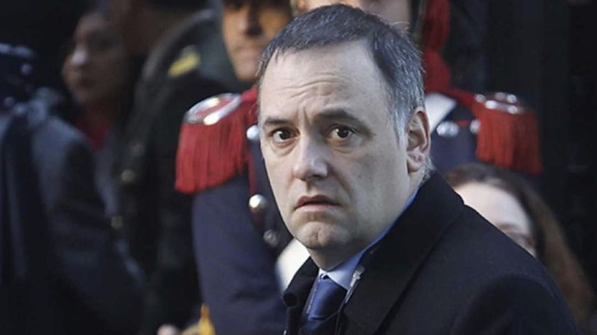 Adorni cada vez más complicado: se confirmó que viajó a Aruba y gastó USD 5800 en pasajes