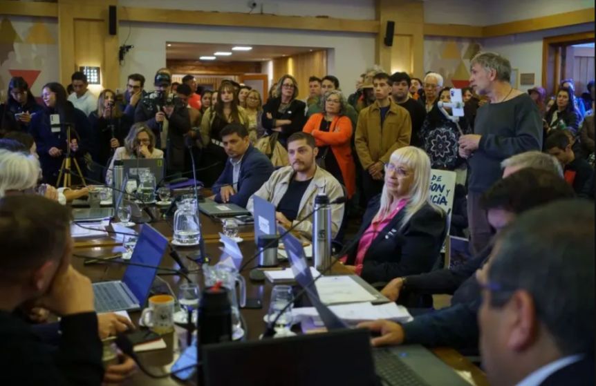 Proponen limitar el acceso de los vecinos al Concejo luego de episodios de violencia