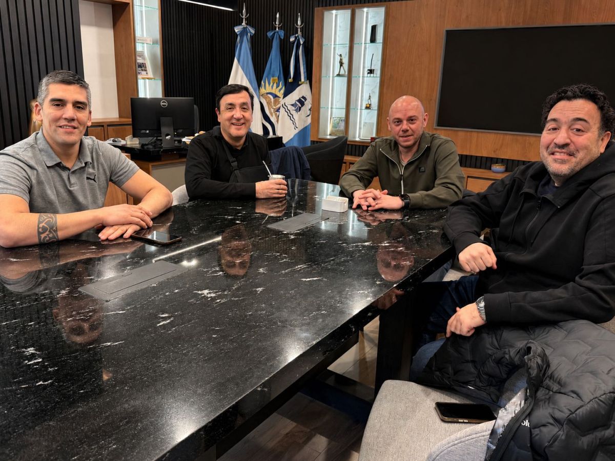 Intendentes presentaron un proyecto de Ley de Fortalecimiento Financiero para conseguir fondos