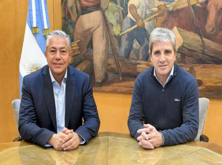 Figueroa se reunió con Caputo para ajustar detalles del Encuentro Neuquén – Biobío