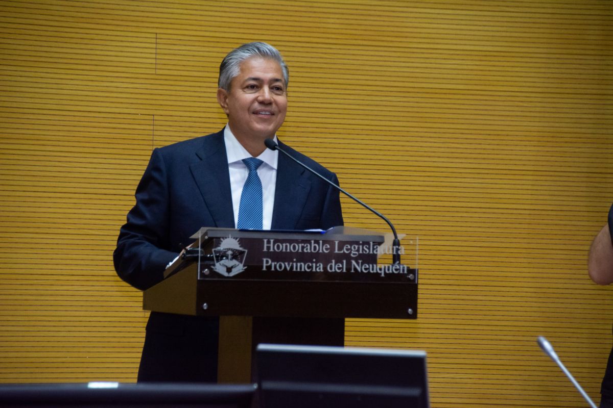 Figueroa pidió aval legislativo para tomar deuda por US$ 387,8 millones para obras