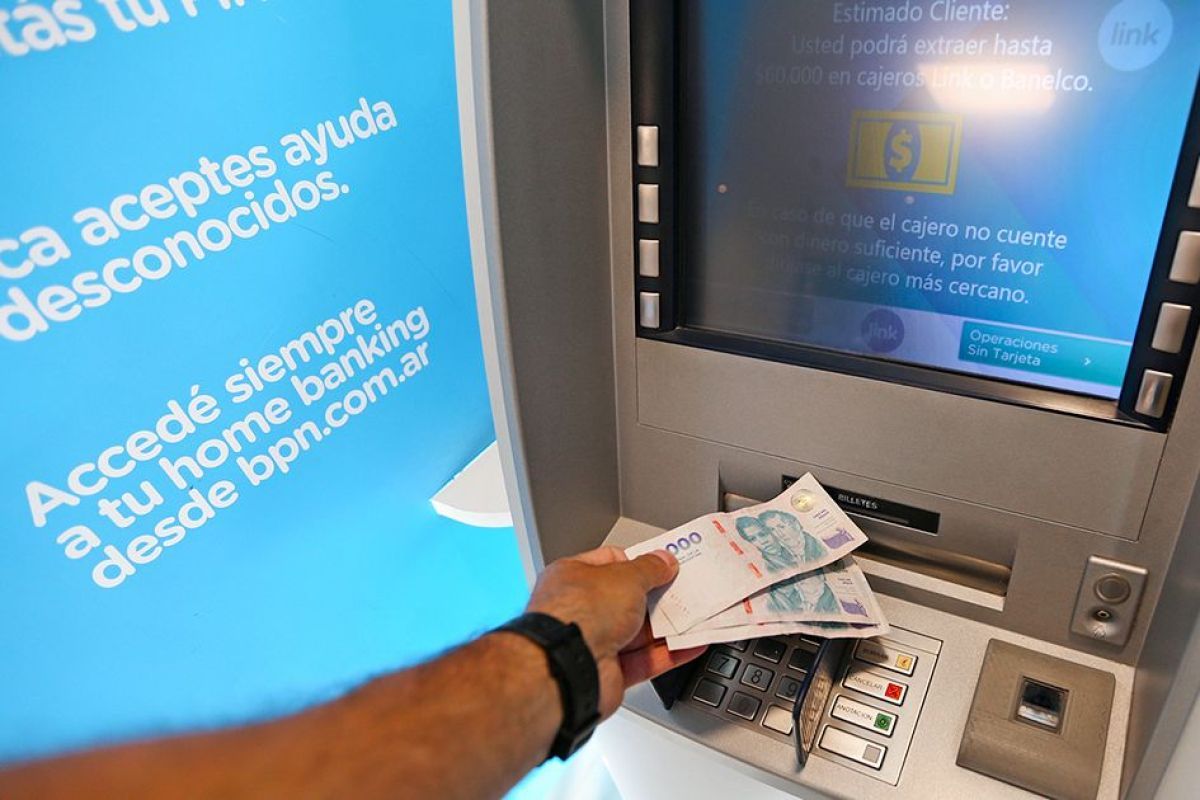 Figueroa puso fecha al aguinaldo y al sueldo de junio para los empleados públicos