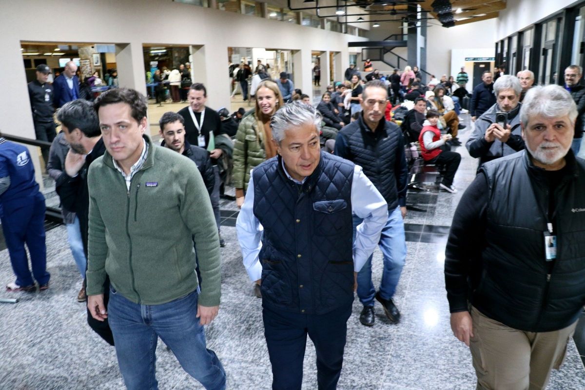 Mientras el turismo mira la nieve, Figueroa puso el foco en las deudas pendientes del sur