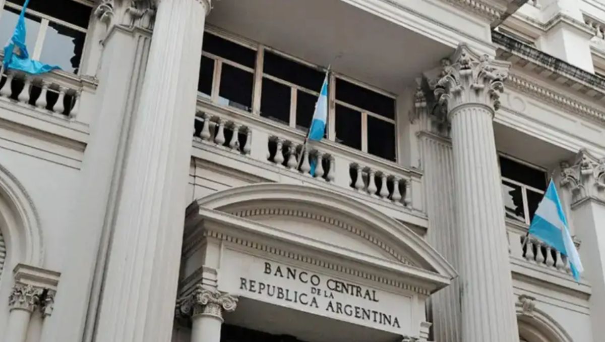 Neuquén obtuvo luz verde del Banco Central para captar hasta $620.000 millones