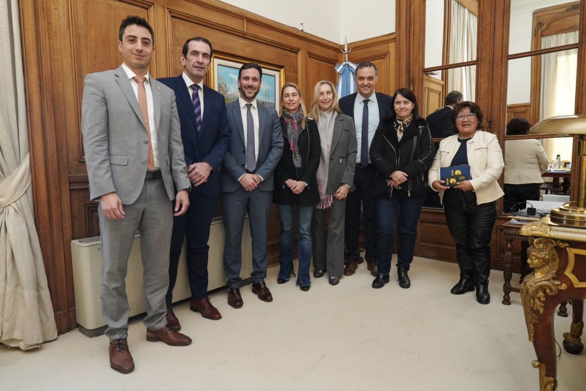 Con presencia patagónica, el Gobierno Nacional afina su estrategia en el Congreso