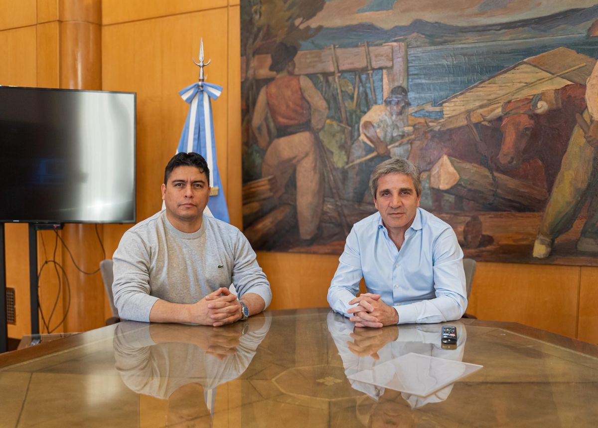 Un respiro para Vidal: Nación gira $20 mil millones a Santa Cruz para pagar salarios