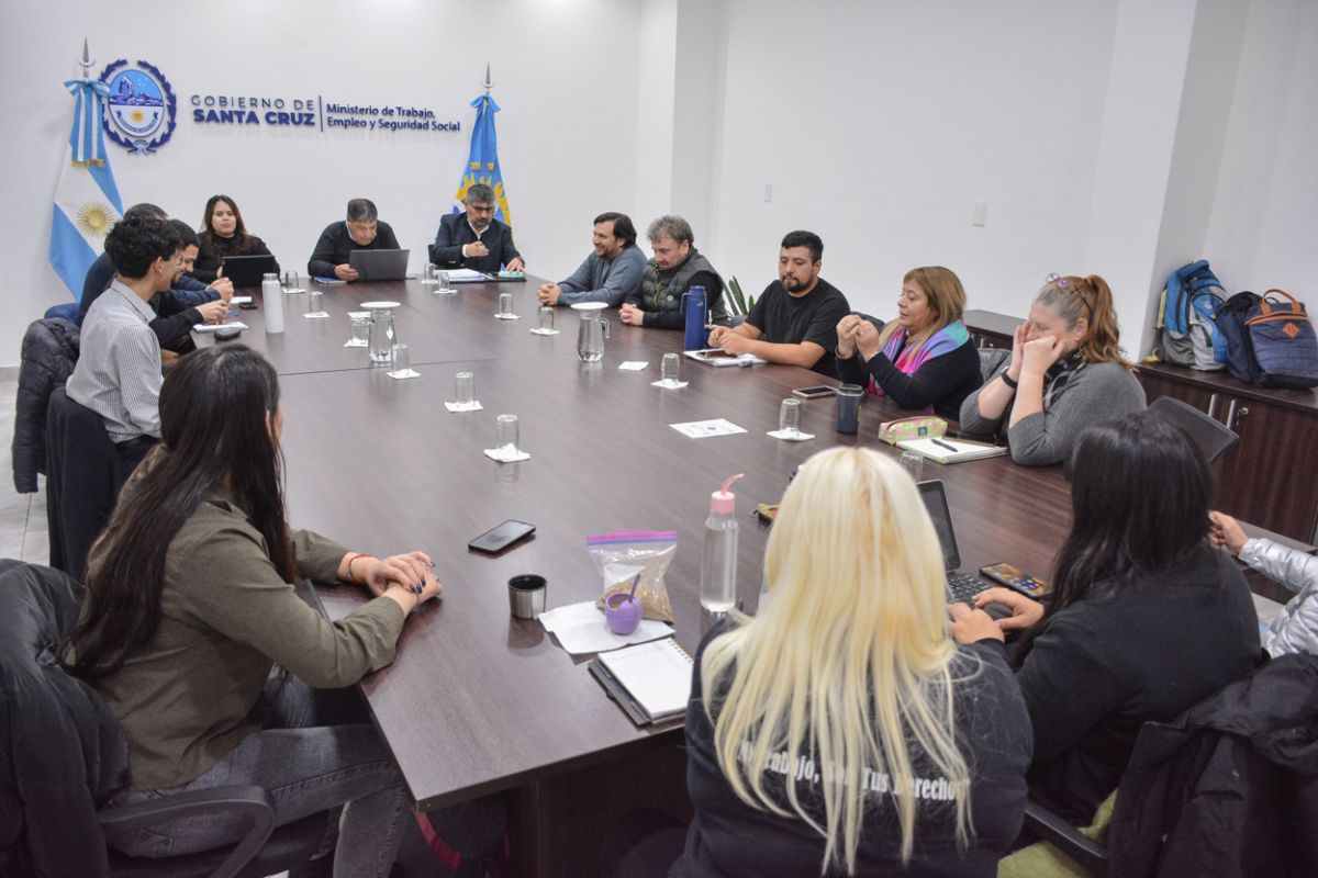 El Ejecutivo Provincial apura la firma de la paritaria para garantizar los aumentos