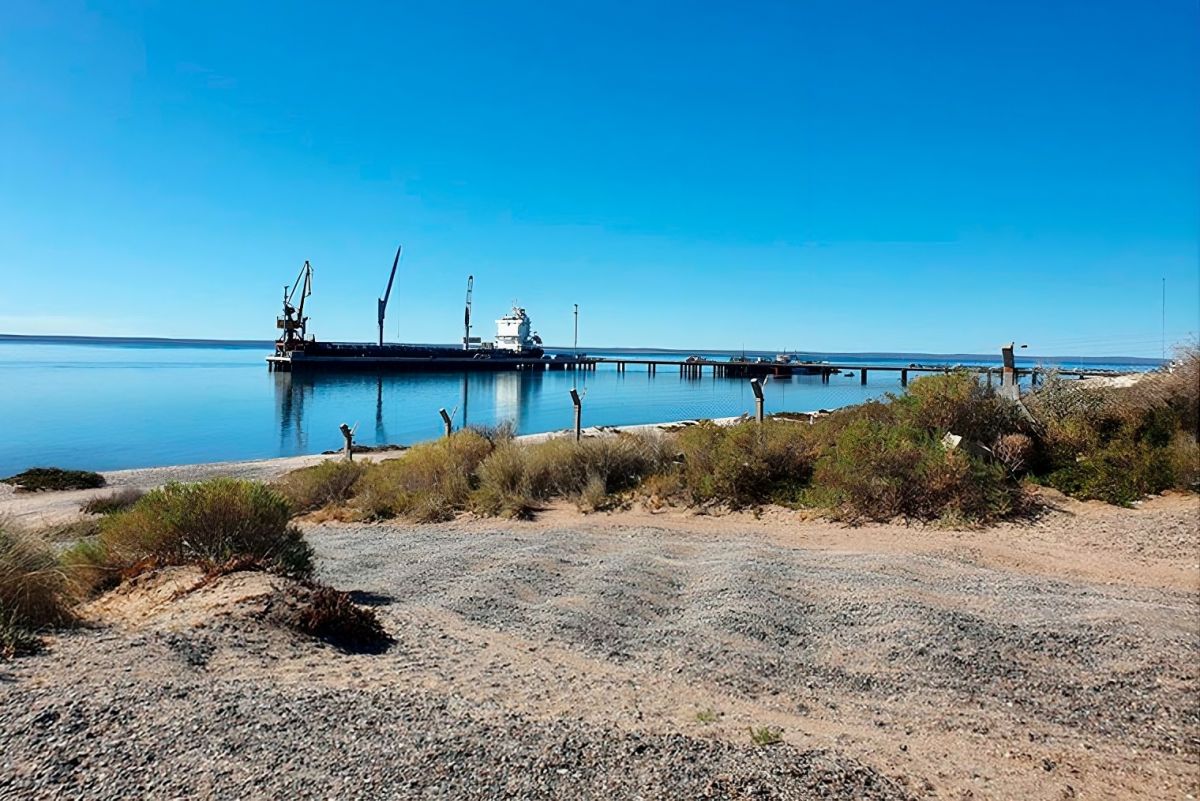 Río Negro amplía la capacidad de San Antonio Este para acelerar el proyecto de GNL