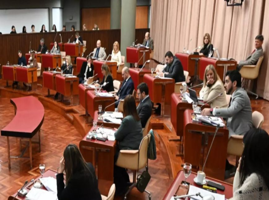 Chubut aprobó el canje de deudas con Nación para realizar obras