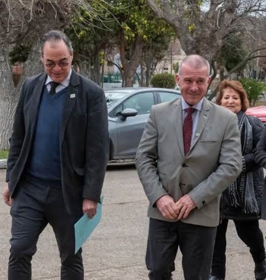 Raúl Ferrero asumió como intendente interino de Gaiman hasta las elecciones