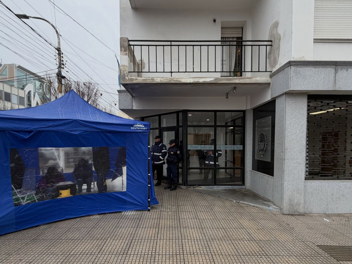 El conflicto salarial escaló en la Justicia: el TSJ ordenó descontar los días de paro