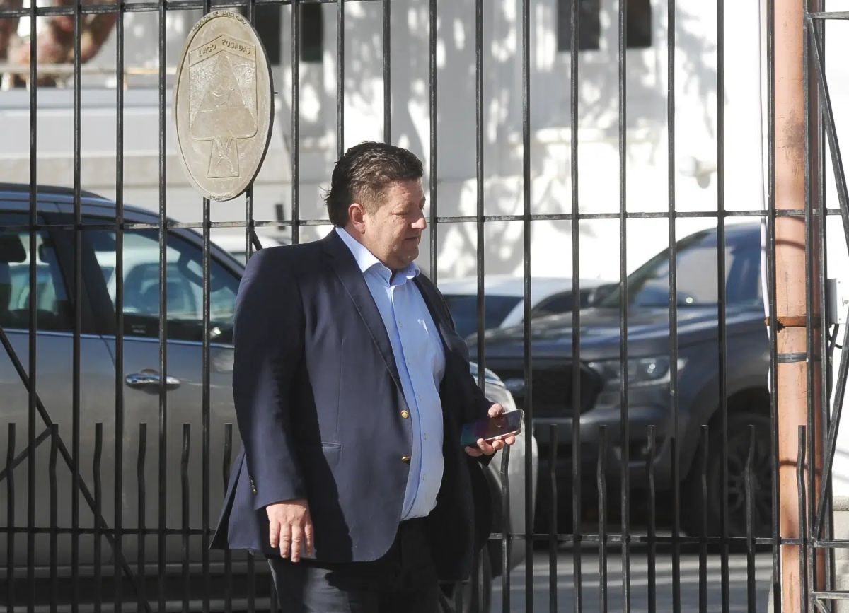 El conflicto policial, la clave para entender la denuncia de Luxen por espionaje ilegal