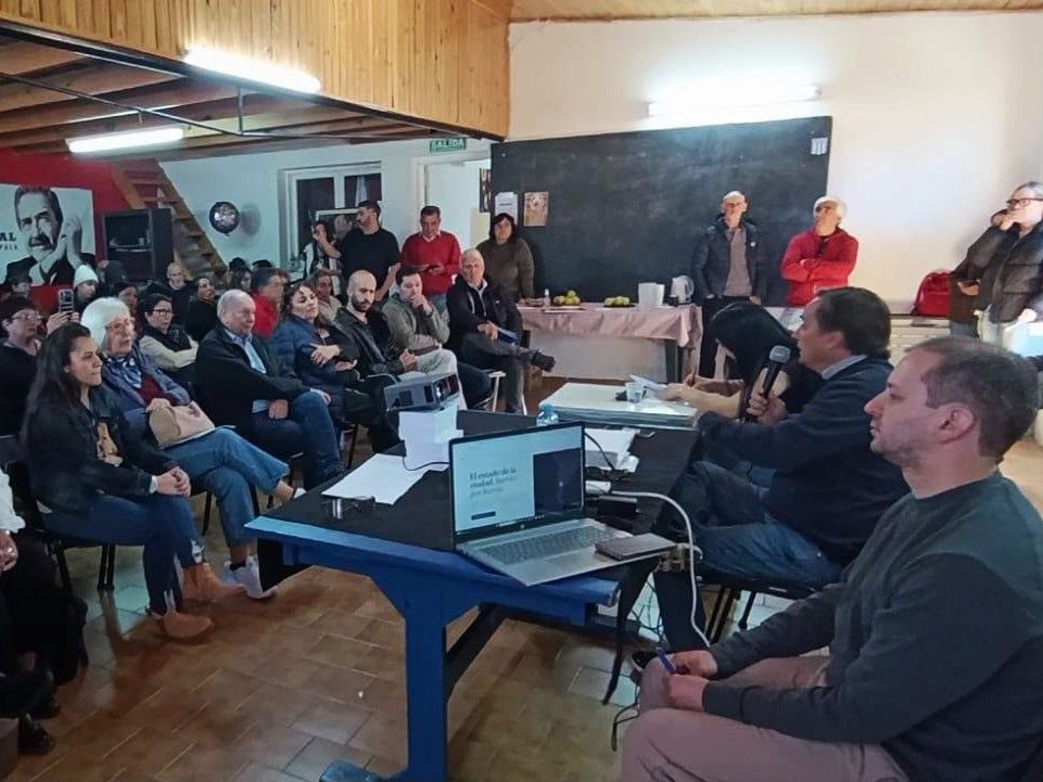 La UCR de Neuquén busca recuperar identidad y disputar el escenario de 2027