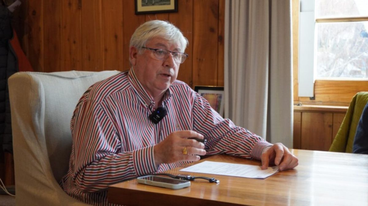 Cortés volvió a cruzar a los concejales y propuso reducir las bancas de 11 a 7