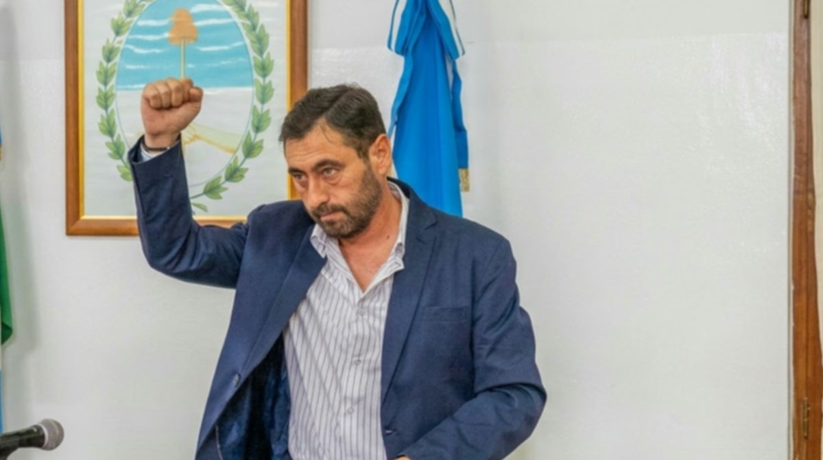 Allen: aprobaron el referéndum y habrá consulta popular para definir el futuro de Román