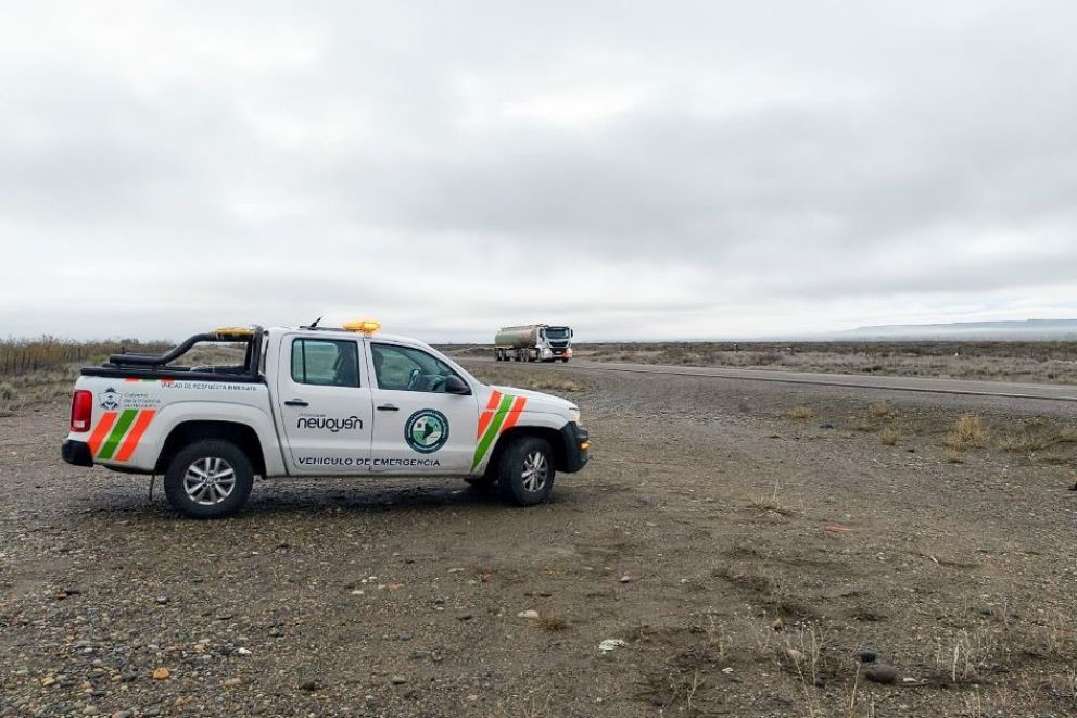 Por las lluvias y los desbordes, Neuquén restringe el tránsito en toda la provincia