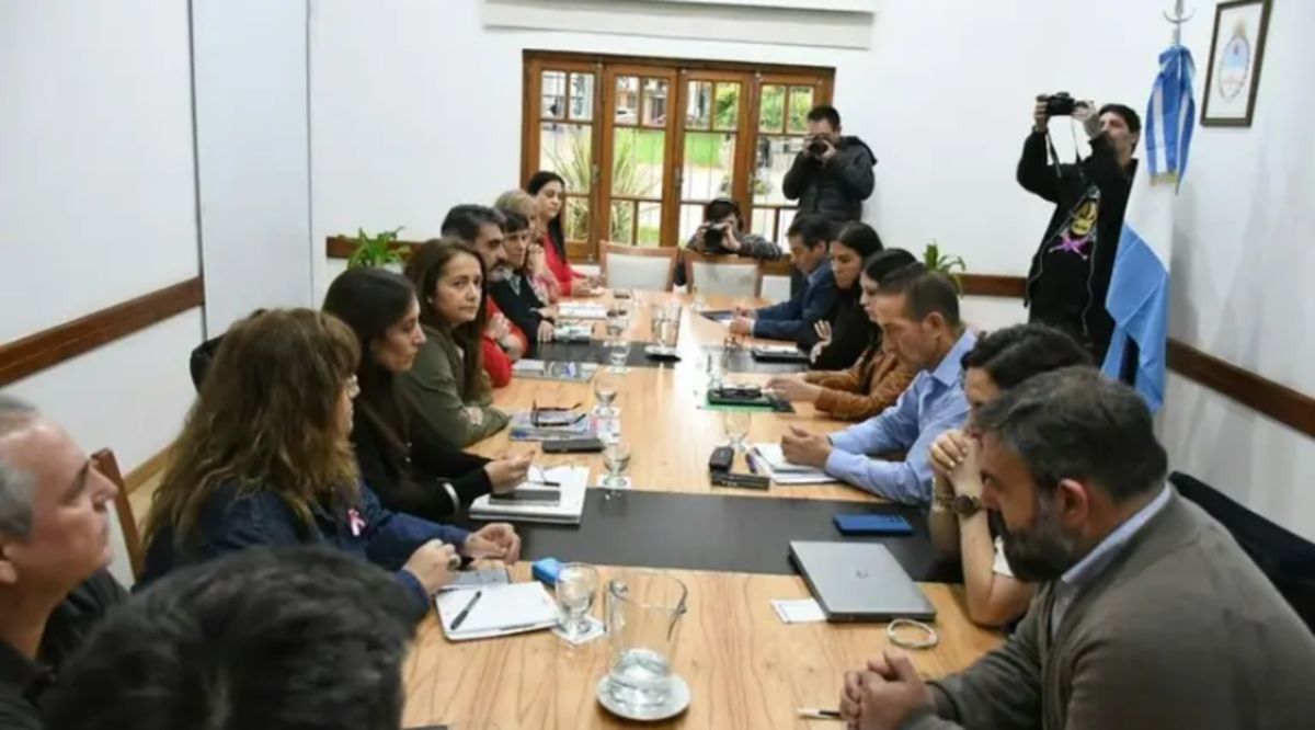 Provincia ofreció una pauta salarial para 2027, pero ATEN quiere otra cosa