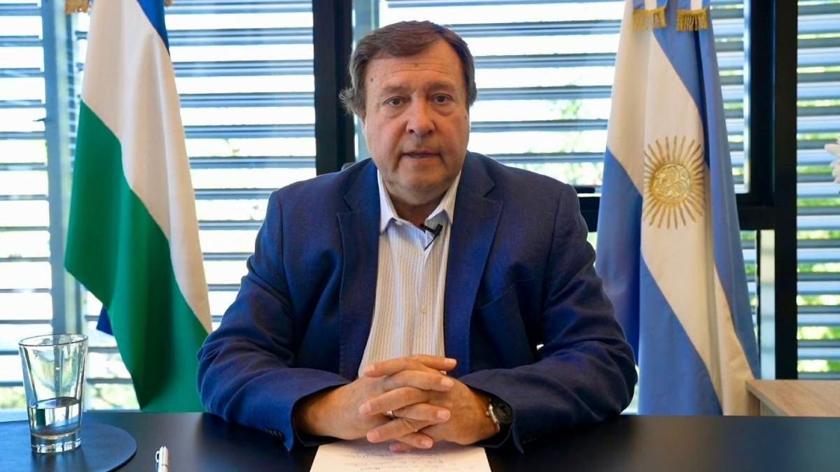 Weretilneck confirmó el adelanto electoral y se suma al coro para eliminar las PASO