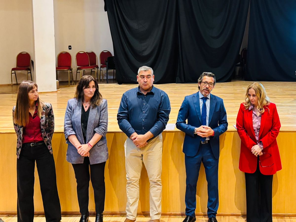 LA OA capacitó a representantes de comunicas y municipios de la Cordillera
