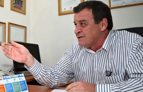Desmienten renuncia de Inaudi