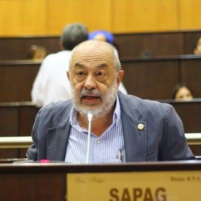 “Hay una crisis de empleo porque las empresas hicieron el ajuste”