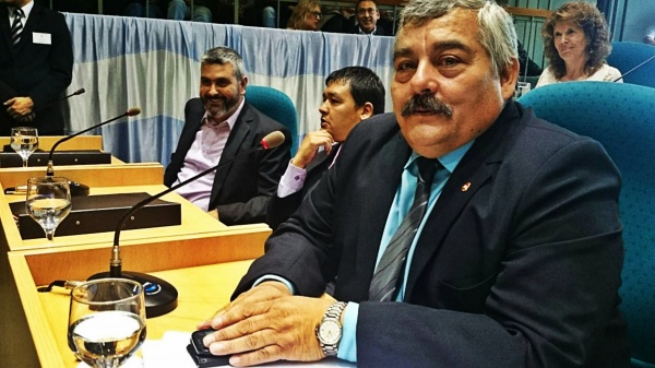 Duro exhorto al gobierno de Alicia Kirchner