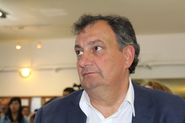 Gennuso arremetió contra funcionaria del Tribunal de Contralor