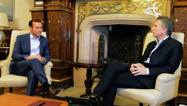 Gutiérrez ratificó la defensa por valor el barril criollo ante Macri