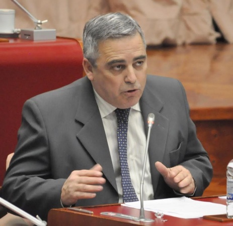 Das Neves suma vetos y enciende la mecha en la Legislatura