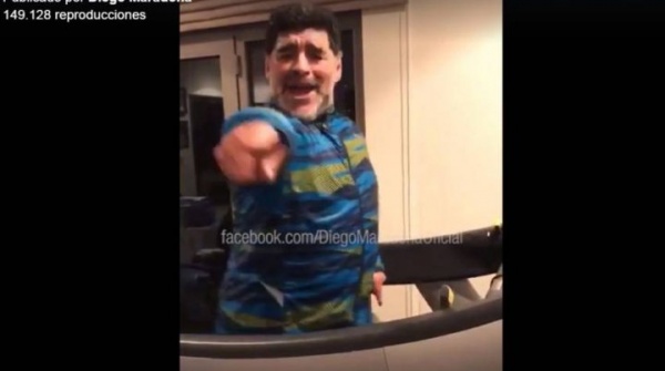 El imperdible baile de Diego Maradona en una cinta - La Tecla Patagonia