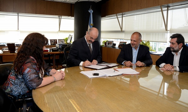 Nación ayudará a recuperar la empresa