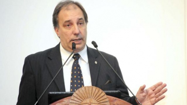 Cretini: Risso miente con los números
