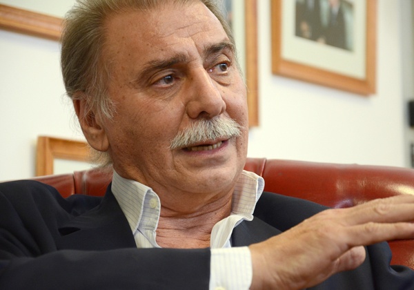 Reapareció Sobisch y pidió “autocrítica” al MPN