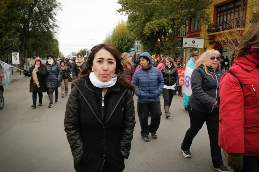 La oposición suma sus críticas al Instituto del Salario
