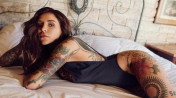 El sexy backstage de Cande Tinelli: transparencias y body painting