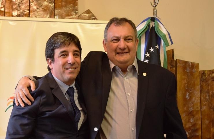 Después de la limpieza, Gennuso renovó su gabinete