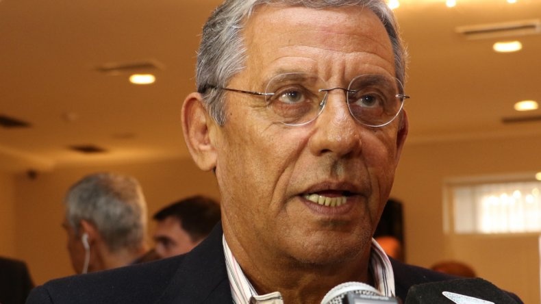 Le reclama cerca de 400 millones de pesos a la provincia