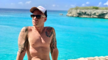 Después de Noelia Marzol, el papá de Barbie Vélez se tatuó a otra famosa
