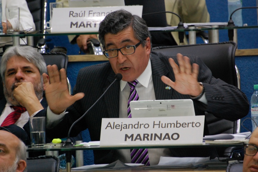 Marinao respaldó al Intendente de Ramos Mexía y apuntó contra el oficialismo provincial
