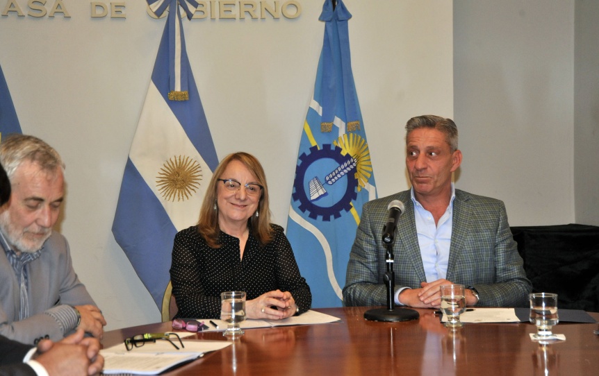 El problema del agua los volvió a juntar