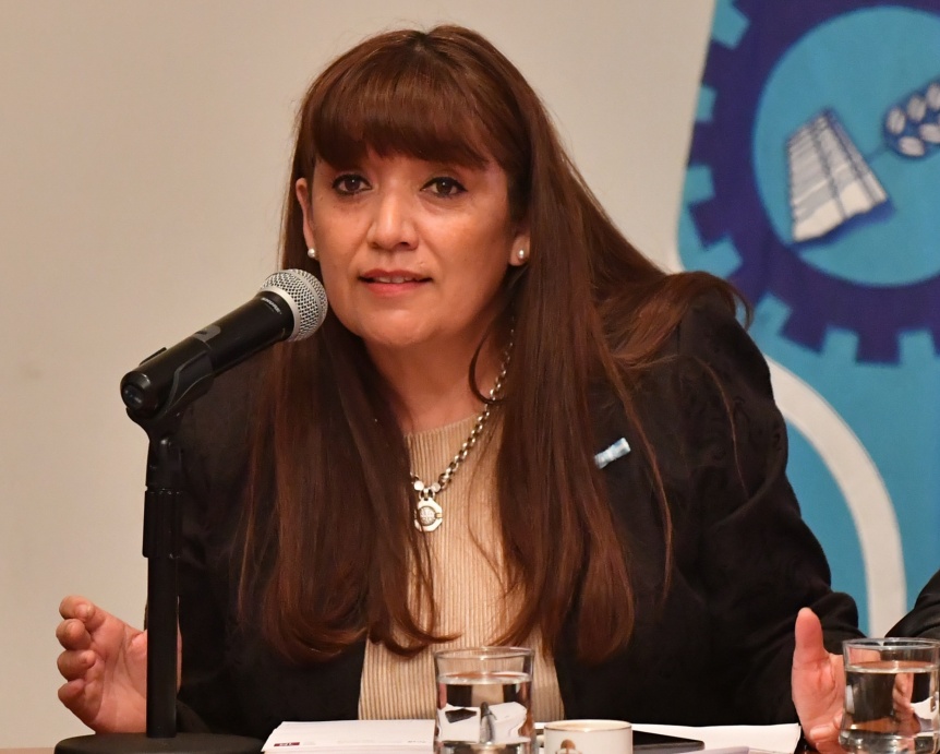 Desde Provincia dicen que peligra el pago de sueldos por la toma en Educación