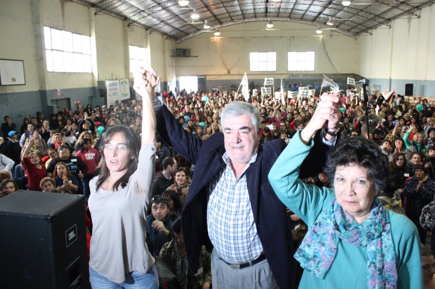 Denuncian aportes truchos en el dasnevismo