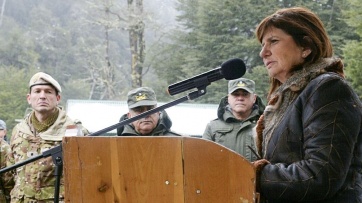 Bullrich pasó por Bariloche con declaraciones polémicas sobre el caso Nahuel