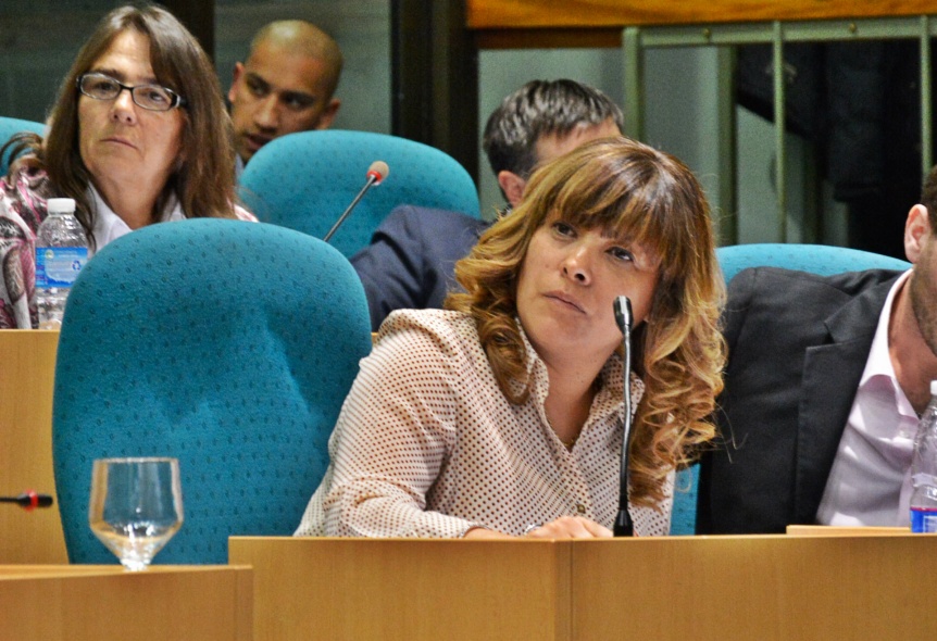 Peralta sumó críticas a los recortes previstos en el Presupuesto Nacional