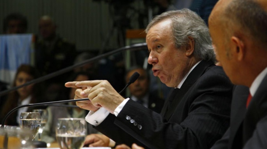 Condenaron al exgobernador Peralta a un año de prisión en suspenso