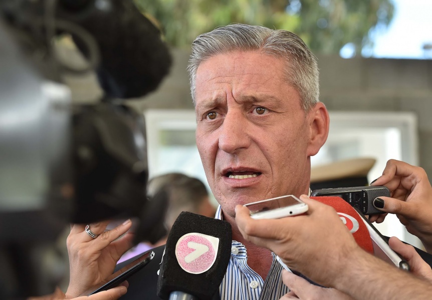 Tras el rechazo al proyecto de refinanciación, Arcioni apuntó contra los diputados